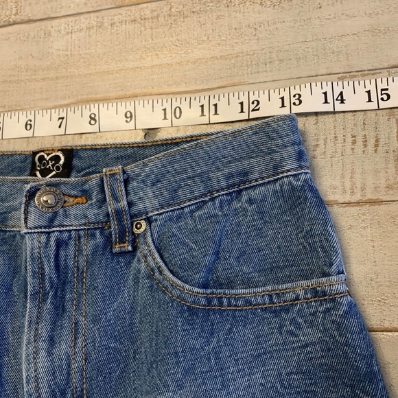 Vintage Denim Skirt Sz 1/2‎ 26” Waist Open Slit Medium Wash By Xoxo Y2K 90’s USA - Picture 4 of 9